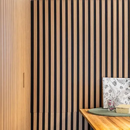 Nicolle In アパート